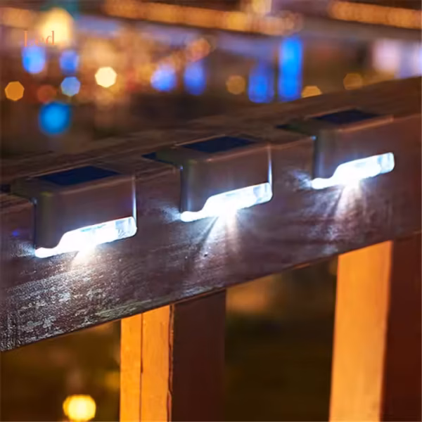 Neo Elect Solar Fence Light (Cool White Light)